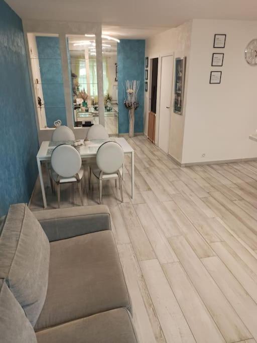 Chez Ilenia Apartment Lagny-sur-Marne Bagian luar foto